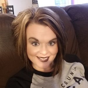 Meet your Posher, Alicia